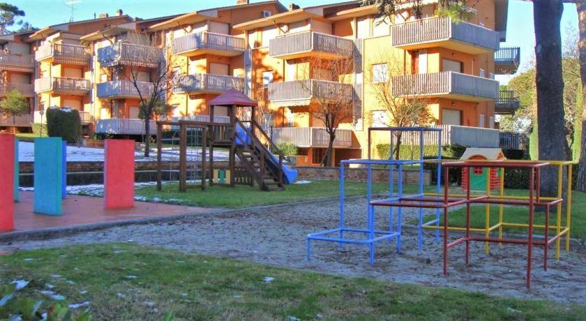 Apartment Peschiera - Two Bedroom With Balcony Peschiera del Garda