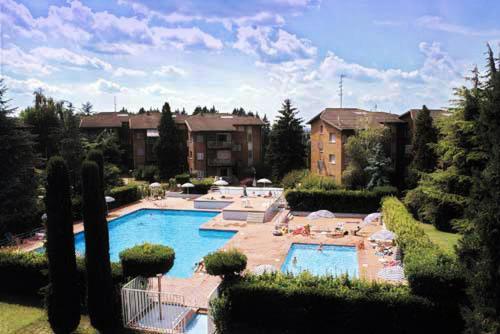 Apartment Peschiera - Two Bedroom With Balcony *