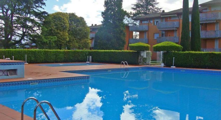 Peschiera - Two Bedroom With Balcony *